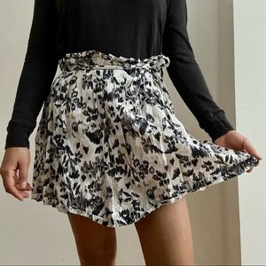 Old Navy Black Beige Cream Mini Skirt